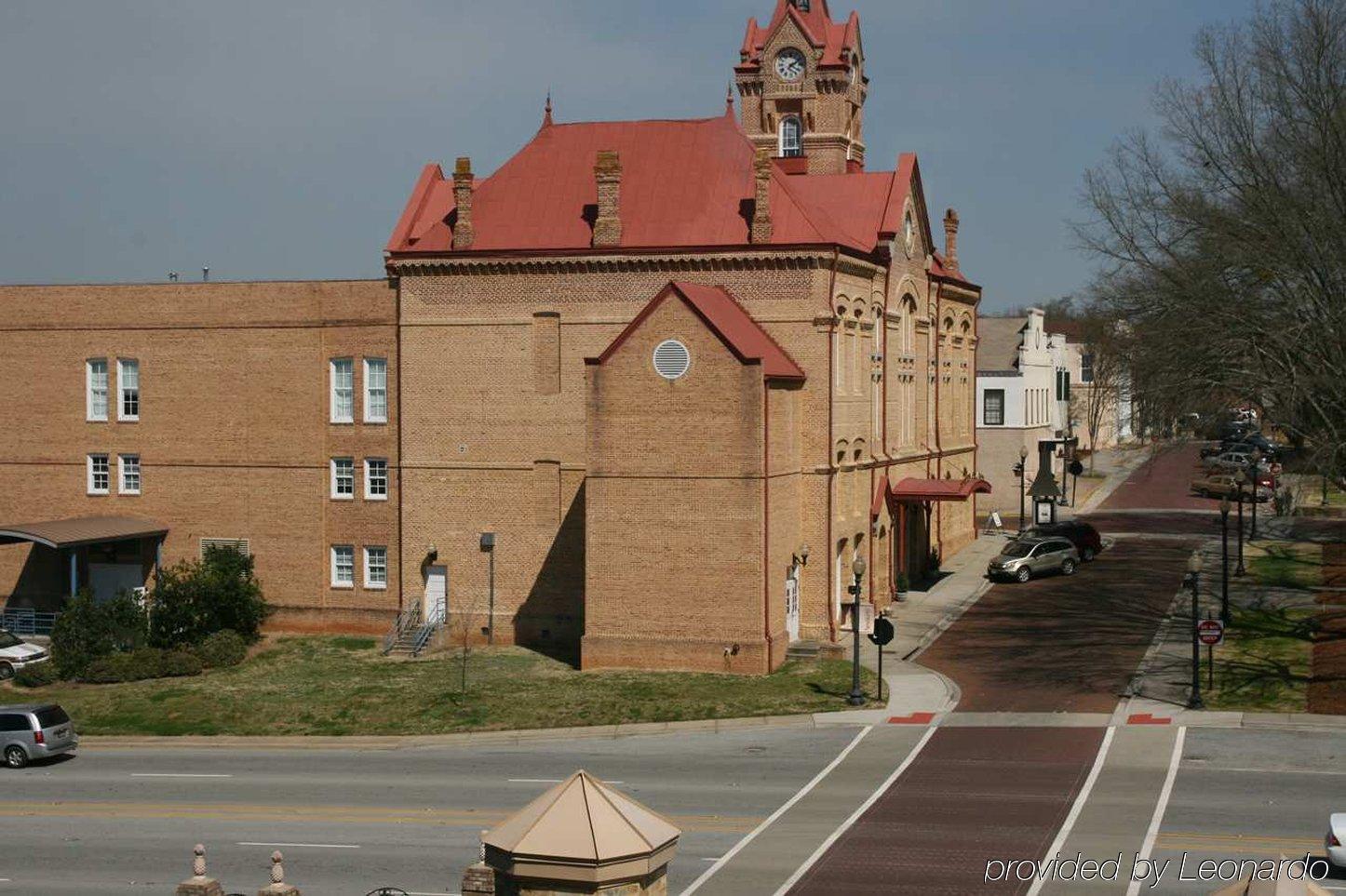 Hampton Inn Newberry Opera House Exterior foto